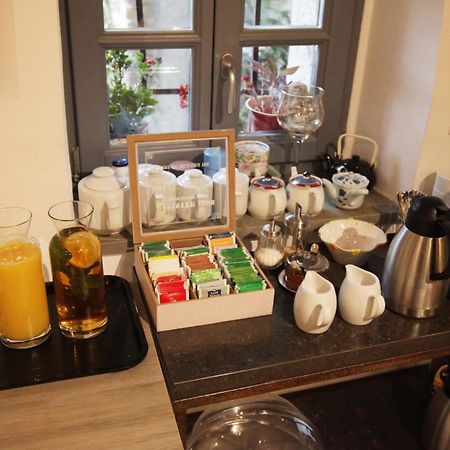 Boutique Hotel Dvor Dobrovo Zewnętrze zdjęcie