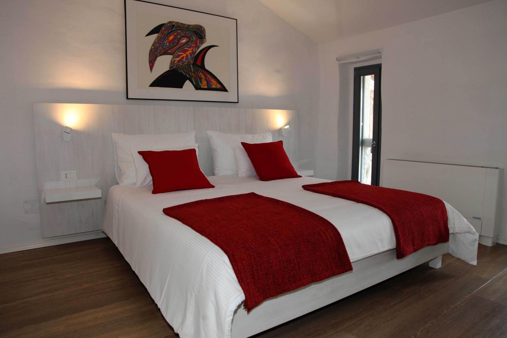 Boutique Hotel Dvor Dobrovo Pokój zdjęcie