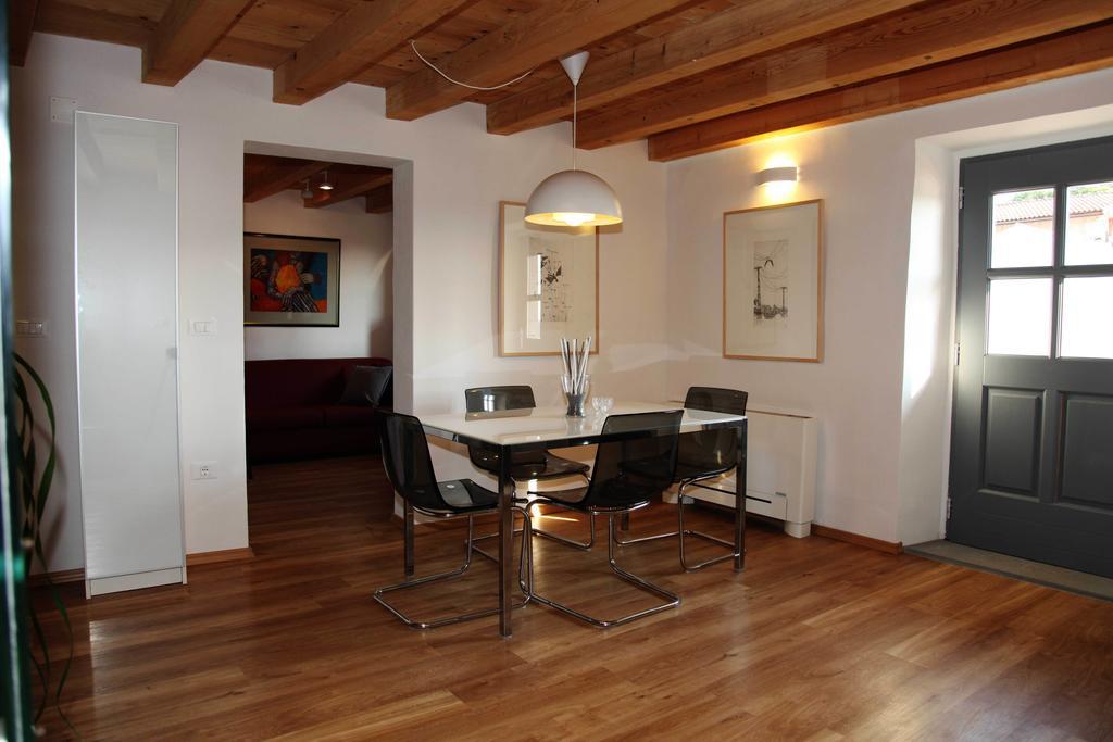 Boutique Hotel Dvor Dobrovo Pokój zdjęcie