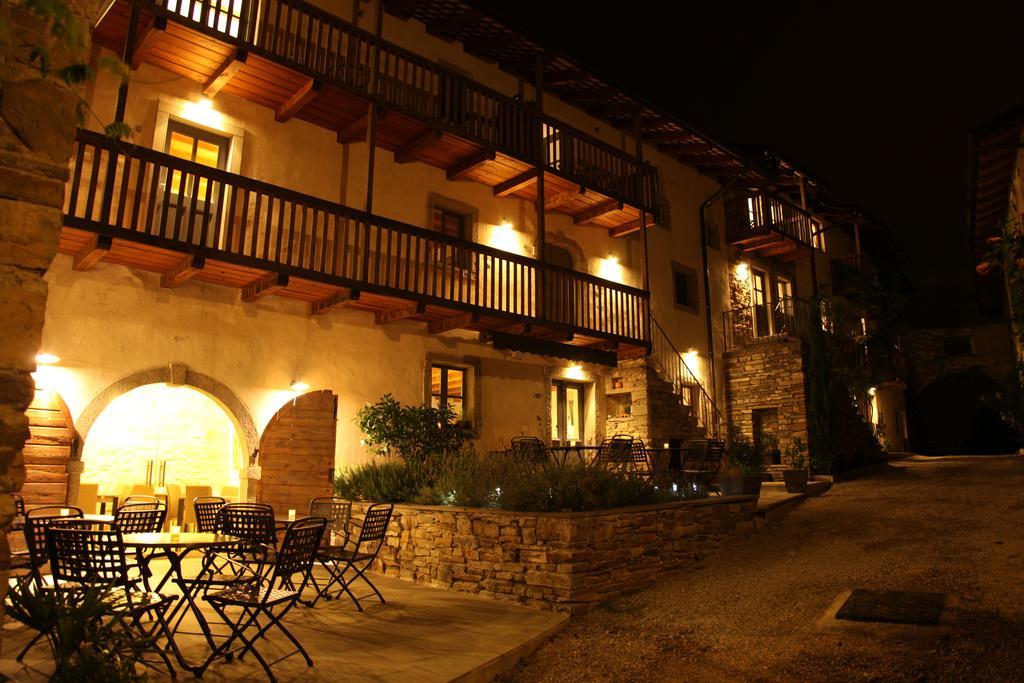 Boutique Hotel Dvor Dobrovo Zewnętrze zdjęcie