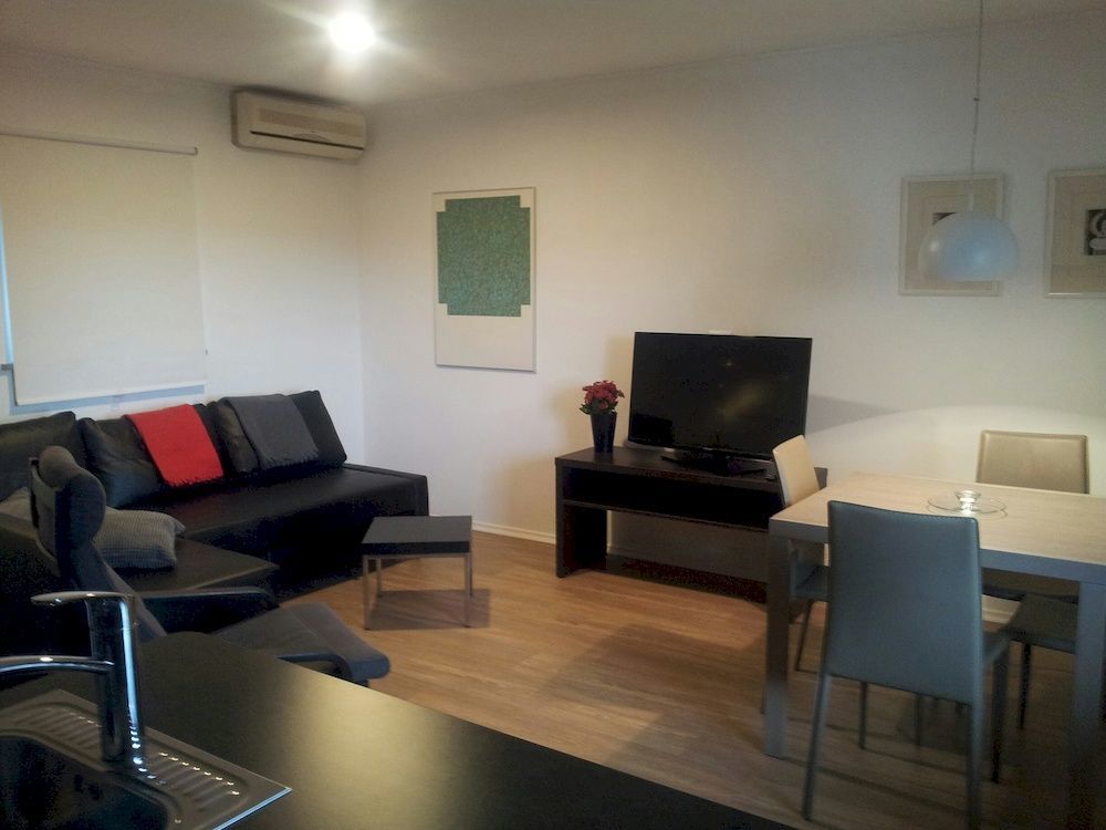 Boutique Hotel Dvor Dobrovo Zewnętrze zdjęcie